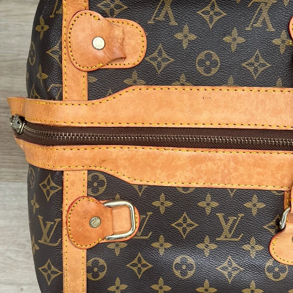 Vintage Louis Vuitton Travel Bag - Picture 3 of 13